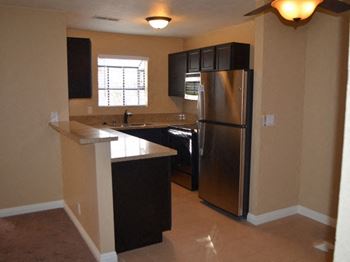 Kitchen Pacificat Pacific Harbors Sunrise Apartments , Nevada,